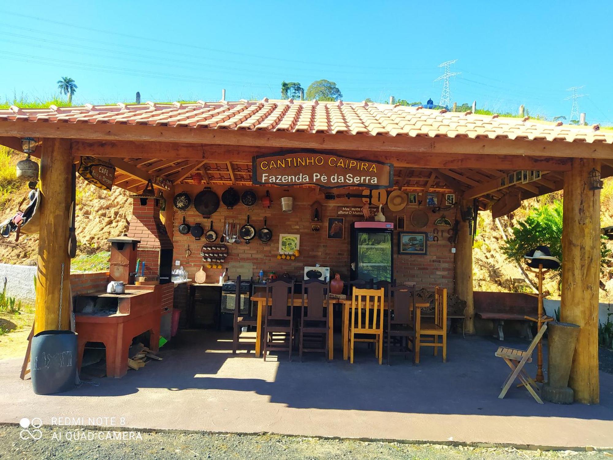 Pousada Irmaos Oliveira Lindoia Exterior photo
